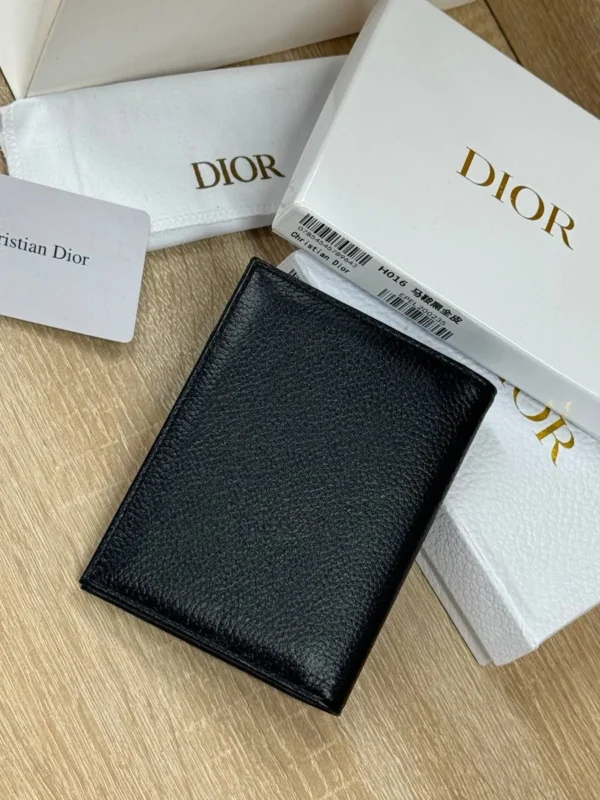 Обложка для паспорта DIOR — фото 2
