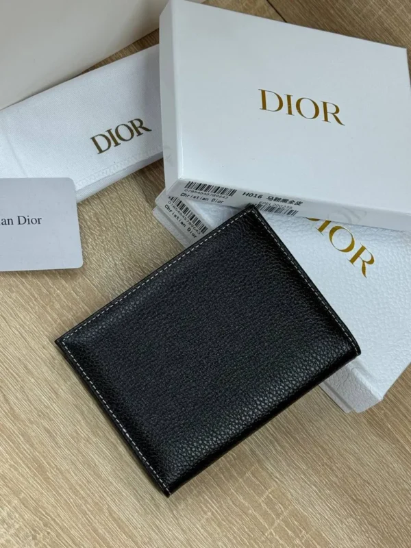 Обложка для паспорта DIOR — фото 2