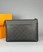 Мужской клатч Louis Vuitton чёрного цвета, артикул 345325 — фото 2
