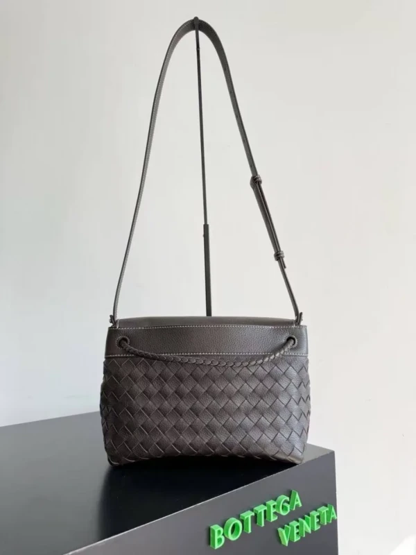 Сумка мессенджер BOTTEGA VENETA — фото 2