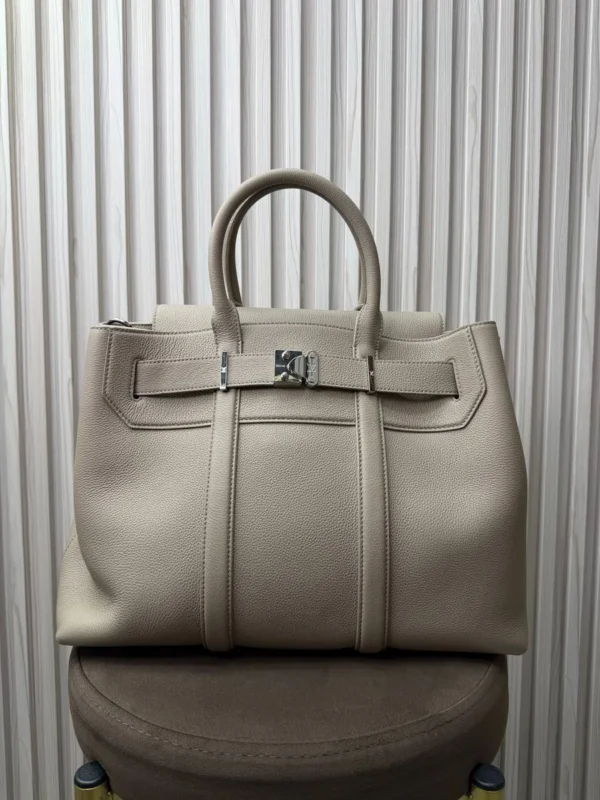 Портфель LOUIS VUITTON