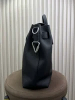Мужской портфель Louis Vuitton чёрного цвета, артикул 345566 — фото 3