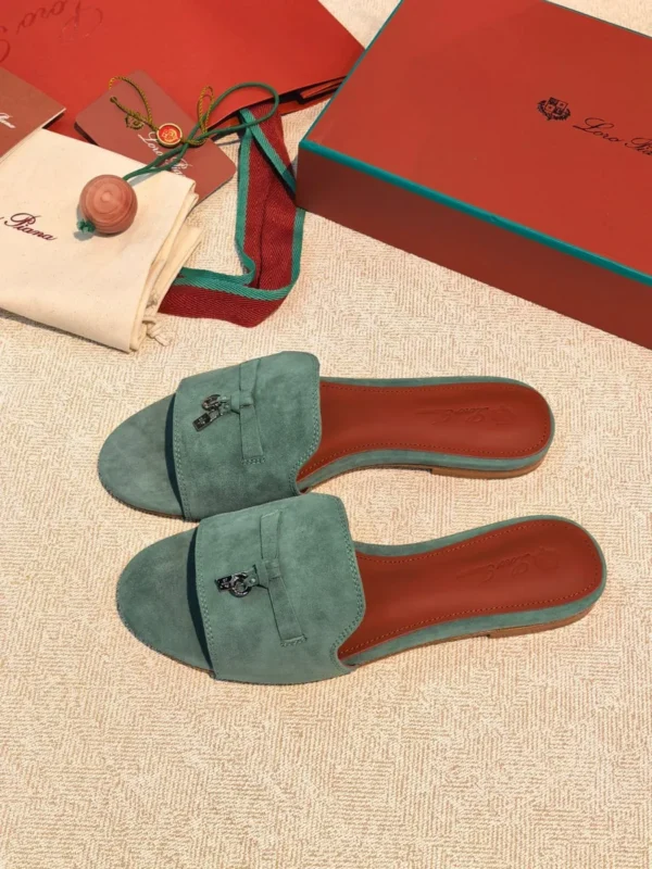 Сандали LORO PIANA