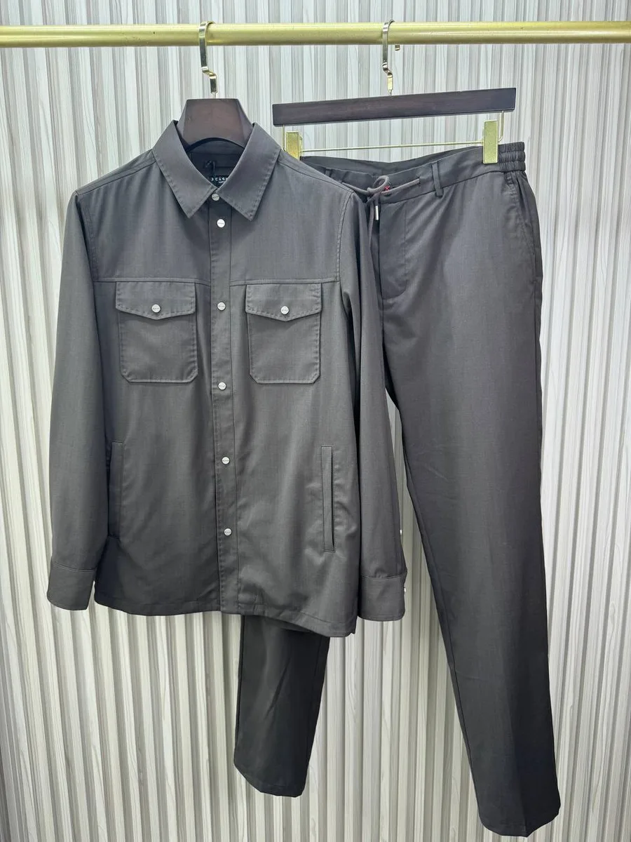 345649_1 Мужской костюм Kiton коричневого цвета, артикул 345649