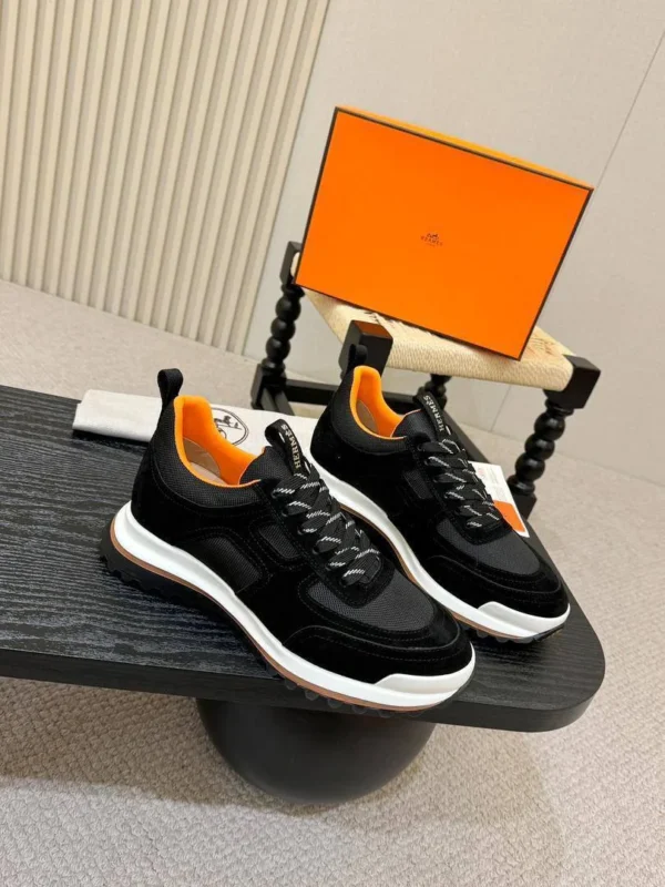 Кроссовки HERMES