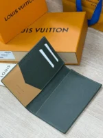 Мужская обложка Louis Vuitton цвета хаки, артикул 345776 — фото 3