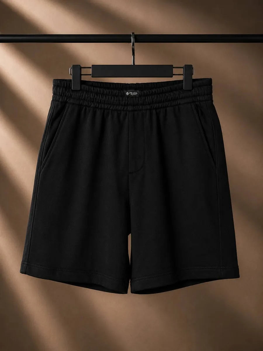 345803_1 Мужские шорты Prada чёрного цвета, артикул 345803