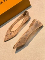 Женские балетки Louis Vuitton бежевого цвета, артикул 345853 — фото 3