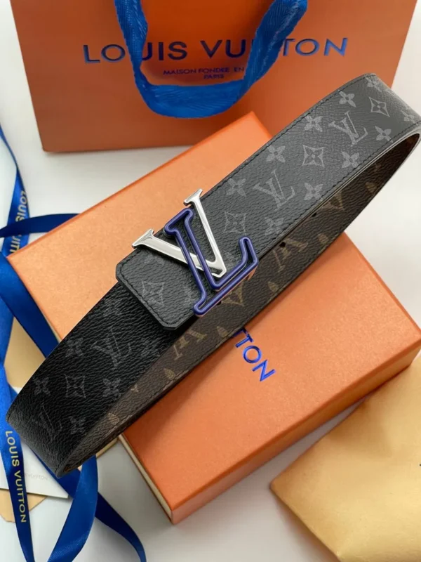 Двухсторонний ремень LOUIS VUITTON