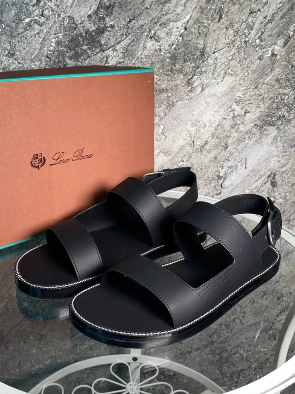 Мужские шлепанцы Loro Piana чёрного цвета, артикул 345907