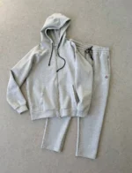 Мужской спортивный костюм Moncler серого цвета, артикул 345936 — фото 3