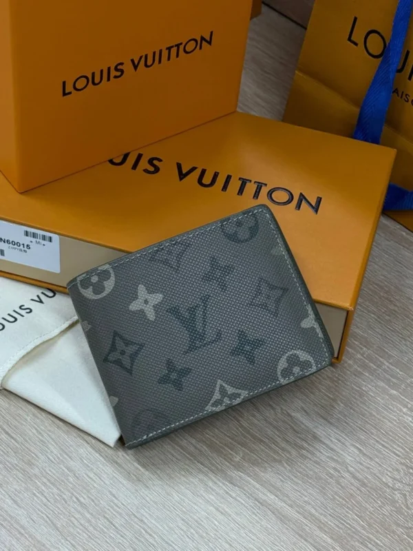 Кошелек LOUIS VUITTON