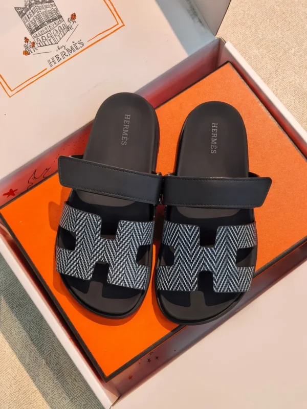 Шлепанцы HERMES