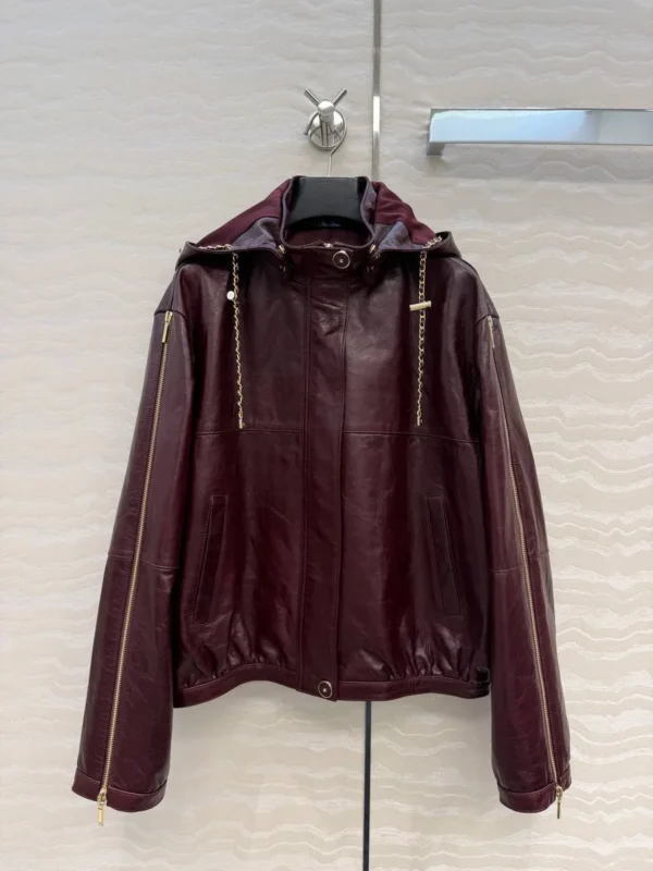 Кожаная куртка CHANEL