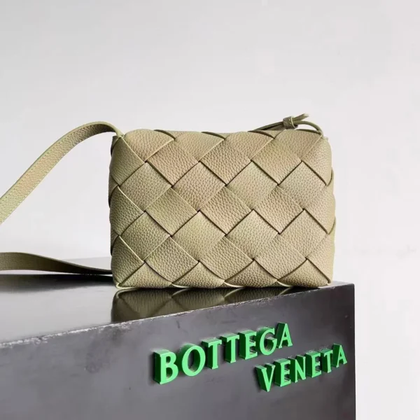 Сумка мессенджер BOTTEGA VENETA — фото 2