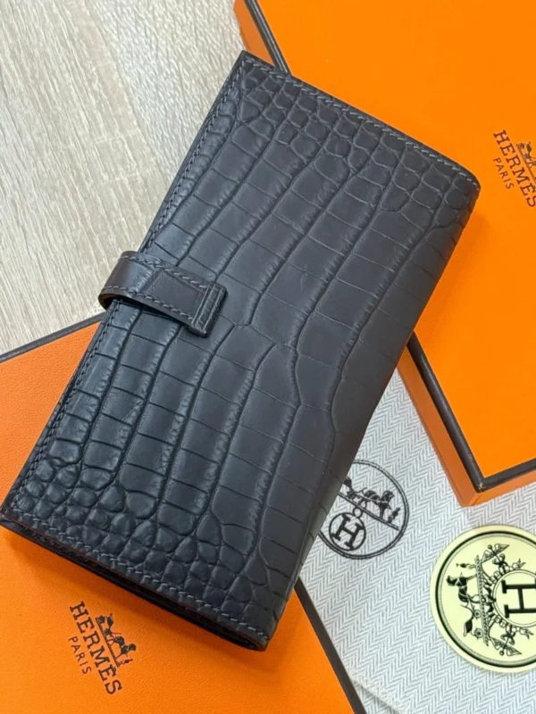 Портмоне Hermes из кожи крокодила — фото 2