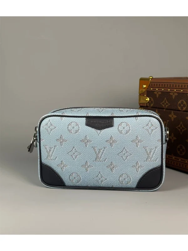 Сумка мессенджер LOUIS VUITTON
