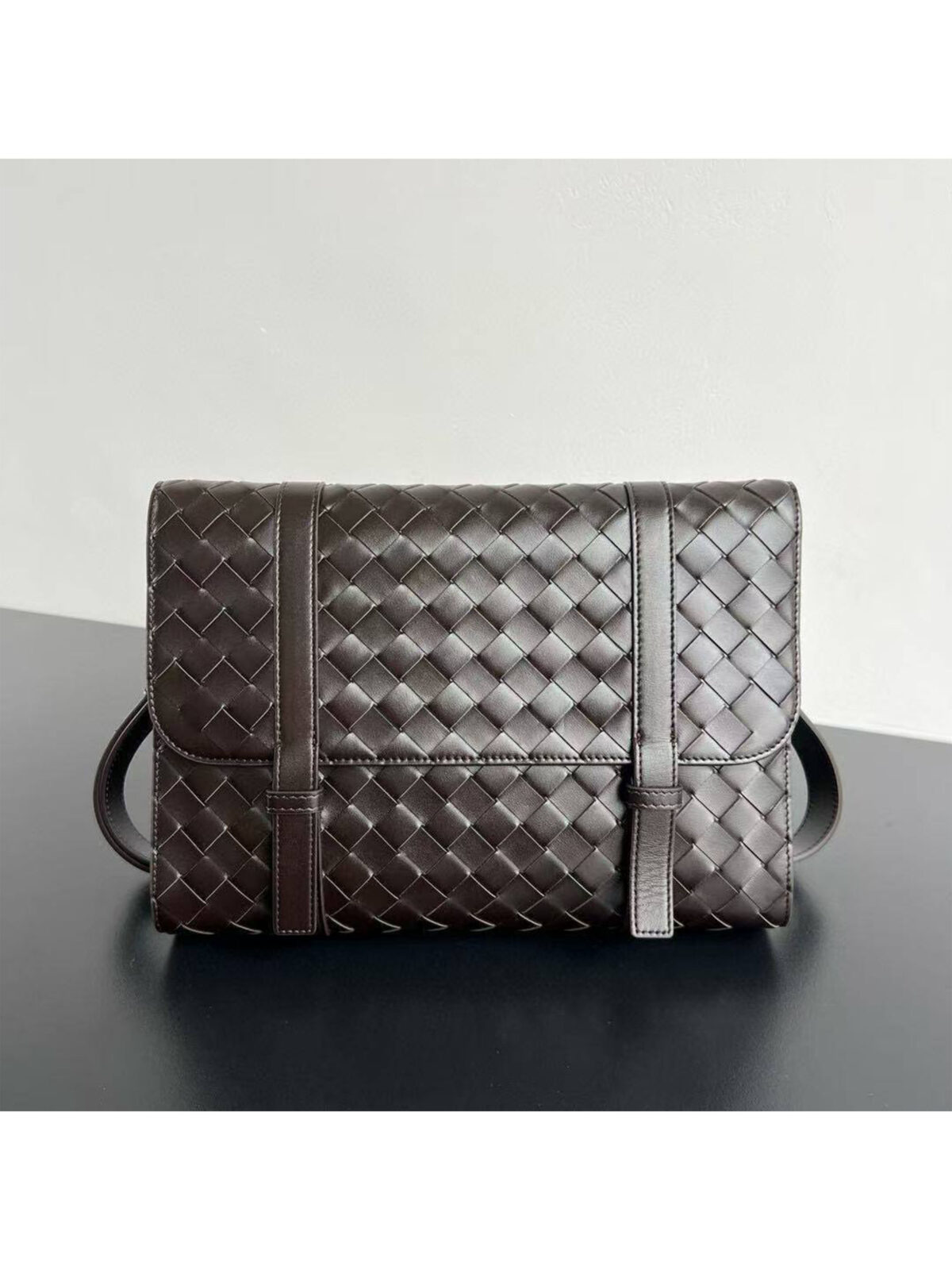 6 Мужской портфель Bottega Veneta коричневого цвета, артикул 346103