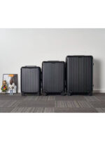 Мужской чемодан Rimowa чёрного цвета, артикул 345242