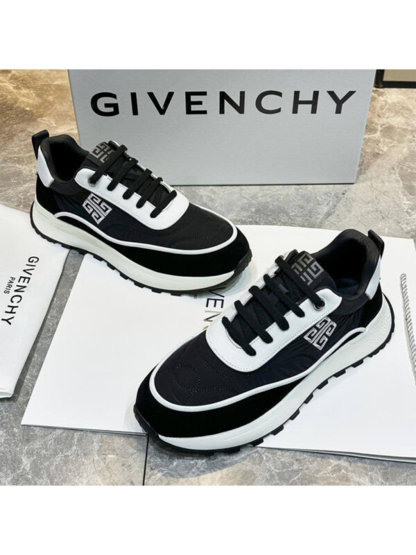 Кроссовки GIVENCHY