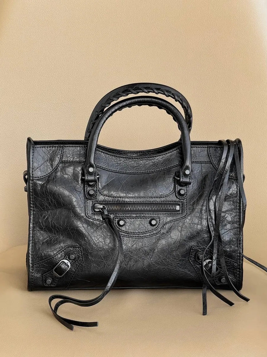 346245_1 Женская сумка Balenciaga чёрного цвета, артикул 346245
