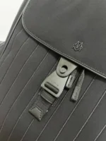Мужской рюкзак Rimowa чёрного цвета, артикул 346340 — фото 4