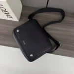 Мужская сумка мессенджер Loewe чёрного цвета, артикул 346353 — фото 3
