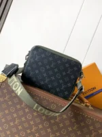 Сумка мессенджер LOUIS VUITTON — фото 3