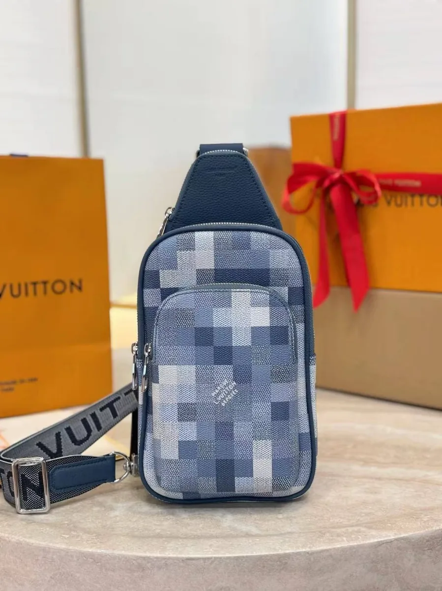 346464_1 Мужская сумка-слинг Louis Vuitton синего цвета, артикул 346464