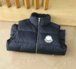 Мужская безрукавка Moncler тёмно-синего цвета, артикул 346477 — фото 4
