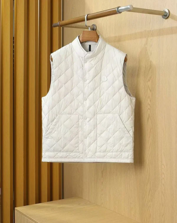 Безрукавка MONCLER