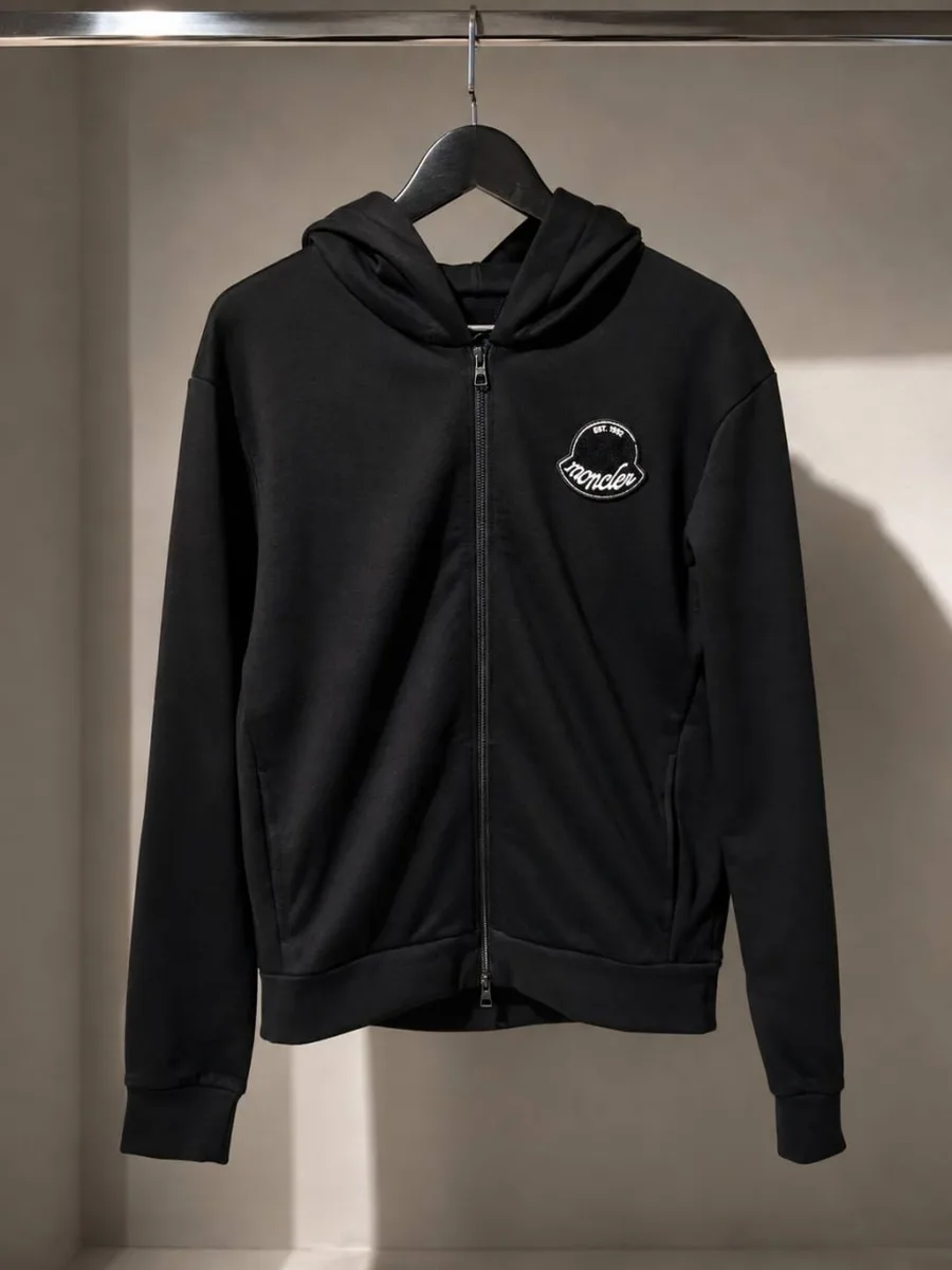 346659_1 Мужская кофта на молнии Moncler чёрного цвета, артикул 346659
