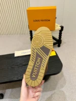 Мужские кеды Louis Vuitton коричневого цвета, артикул 346847 — фото 8