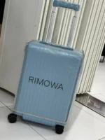 Мужской чемодан Rimowa голубого цвета, артикул 346965 — фото 3