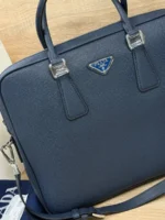 Мужской портфель Prada тёмно-синего цвета, артикул 346992 — фото 3