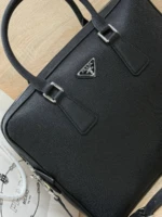 Мужской портфель Prada чёрного цвета, артикул 346993 — фото 7