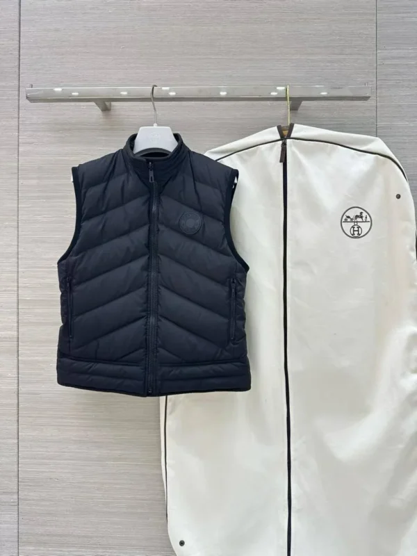 Двухсторонняя безрукавка HERMES