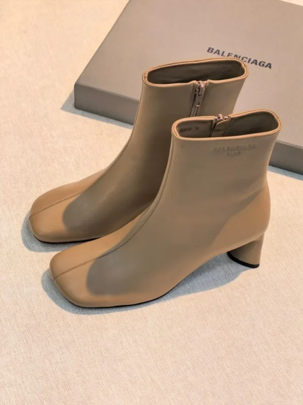 Ботильоны BALENCIAGA