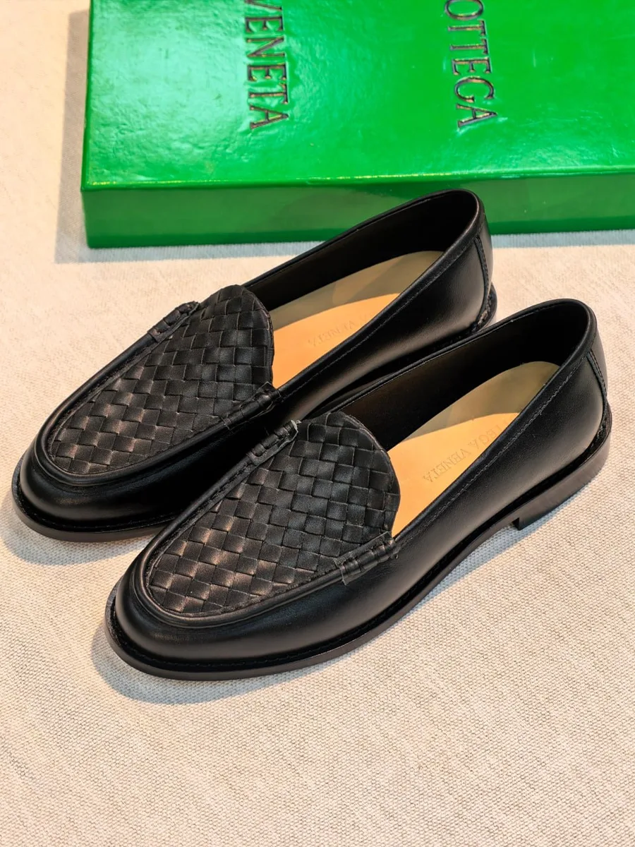 347218_1 Женские лоферы Bottega Veneta чёрного цвета, артикул 347218
