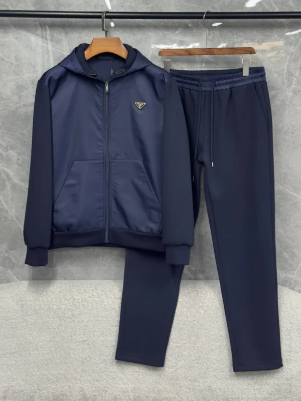 Спортивный костюм PRADA
