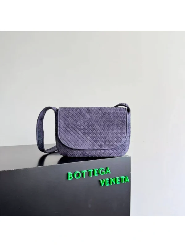 Сумка мессенджер BOTTEGA VENETA