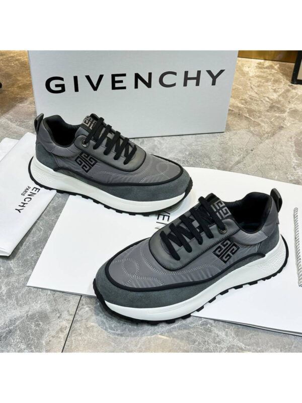 Кроссовки GIVENCHY