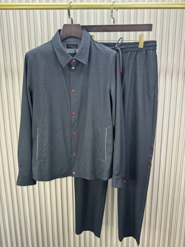 Костюм из тонкого кашемира KITON
