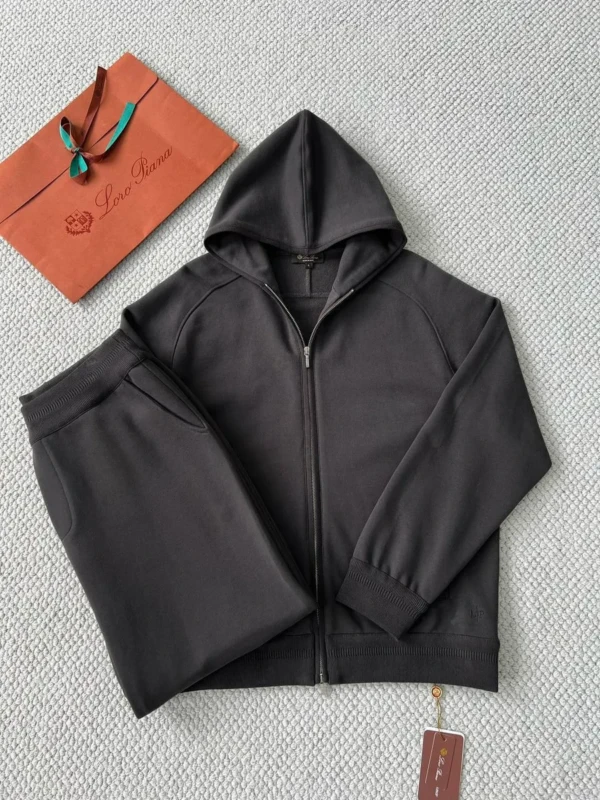 Спортивный костюм LORO PIANA