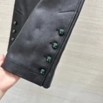 Женские кожаные брюки Chanel чёрного цвета, артикул 348187 — фото 8