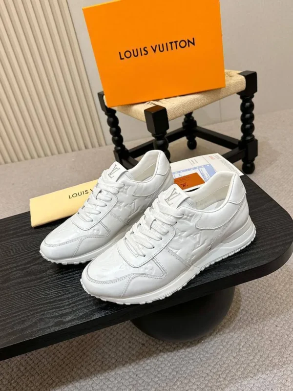 Кроссовки LOUIS VUITTON — фото 2