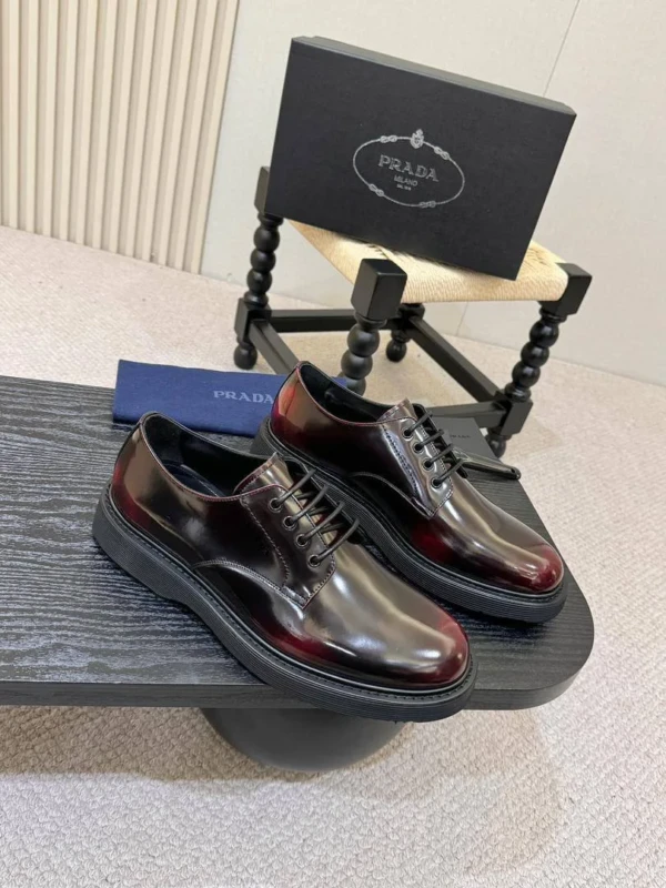 Дерби PRADA