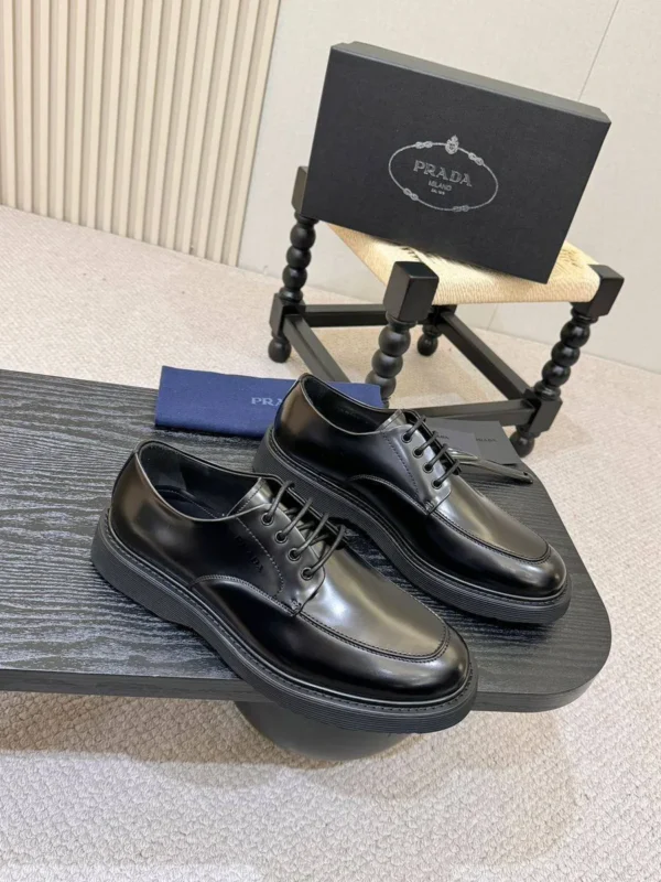 Дерби PRADA