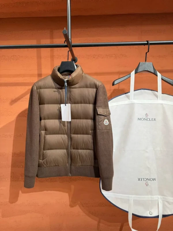 Куртка с вязанными рукавами MONCLER