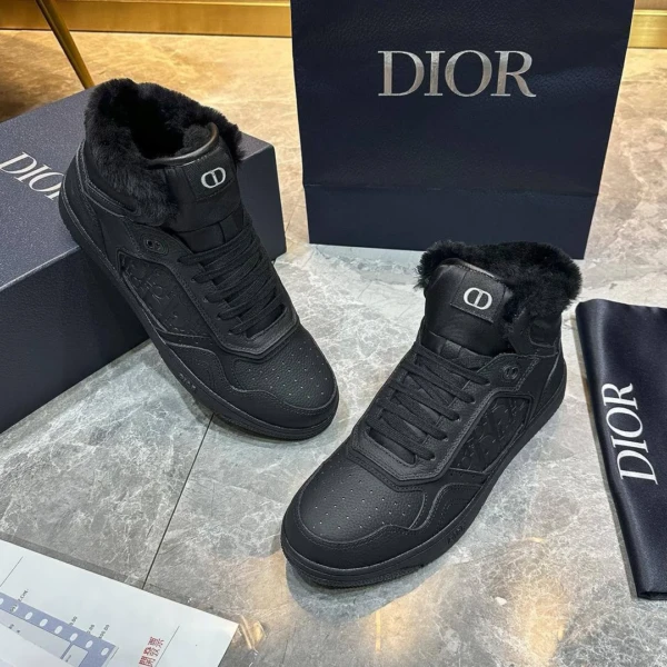 Зимние высокие кеды DIOR